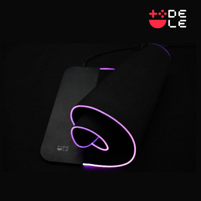 DELE ゲーミングマウスパッド RGBイルミネーション キーボードパッド  大型 滑り止め おしゃれ 布製 充電器 マウスパッド置くだけ充電 iOS/Android 対応機種 (W76×D30×H0.2mm(RGB)) - dele.io
